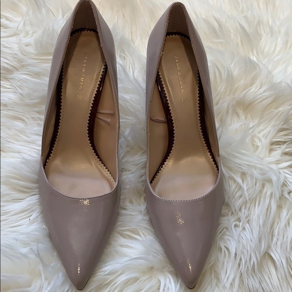 Zara Shoes - Zara shoes size 40 color nud minimalist dress shoes